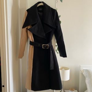 NWOT Luna Fall Coat